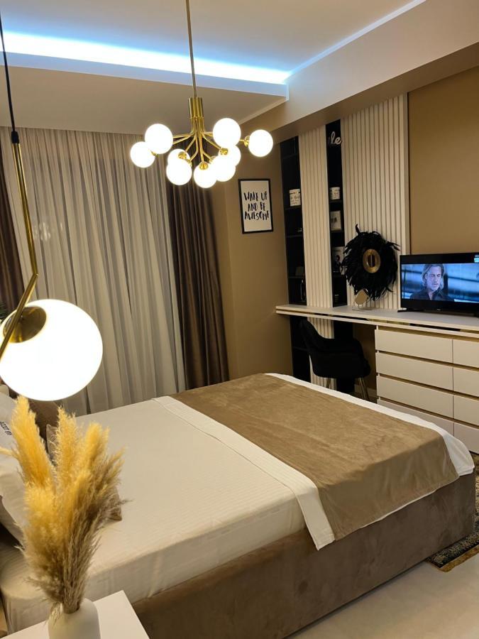 Sas 2 Luxury Apartments มามายา ภายนอก รูปภาพ