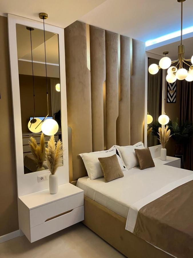 Sas 2 Luxury Apartments มามายา ภายนอก รูปภาพ